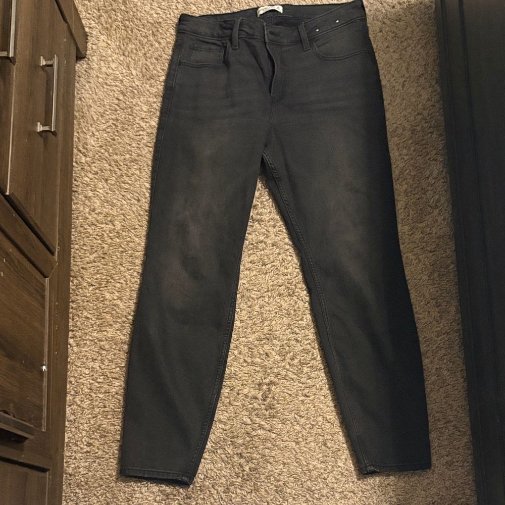 Abercrombie & Fitch Women's Dark Gray Skinny Jeans